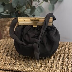 Vintage Edwards Bag Ltd Elegant Black brass mirror compact pouch 1950s Bag purse